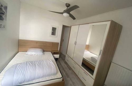 Mons-en-Baroeul Apartamento | À 1 min du Métro, Proche du Stade Pierre Mauroy ! Appartement Idéal Pour Famille
