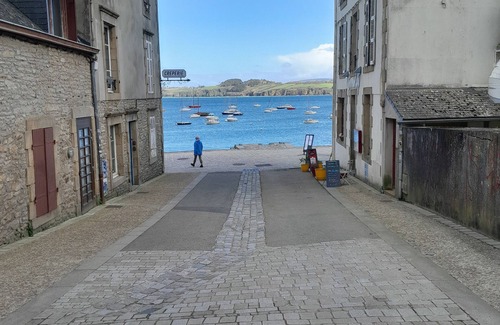Douarnenez Casa | à 2 Minutes en Voiture du Port et de la Plage des Sables Blanc