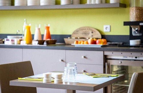 9th Arrondissement Apartamento | À 20 min du centre-ville | Chambre moderne + WiFi