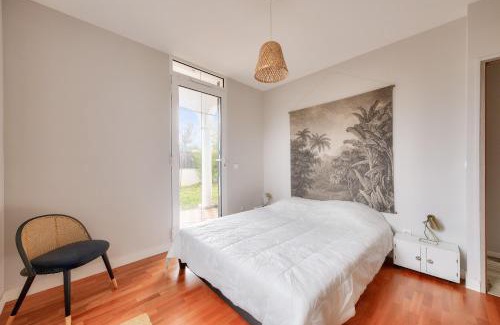 Lanton Casa | À 300m de la plage, maison pour 7 avec piscine