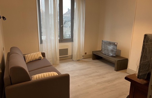 Luxeuil-les-Bains Apartamento | à 800 m des Thermes, Appartement Grand F2