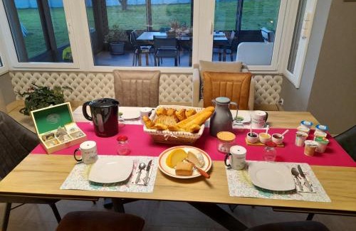 Audruicq Cama Y Desayuno | À La Maison Du Bonheur
