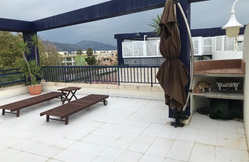 Xeraco Apartamento | Ático 1ª línea con salida a playa