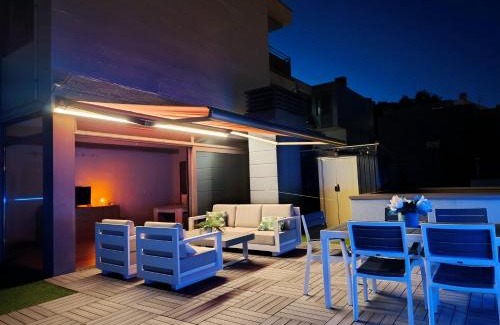 Lavadores Apartamento | Ático Chill-Out de lujo con piscina y garaje gratis