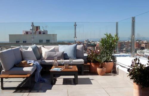 Cuatro Caminos Apartamento | Ático con espectacular terraza en Bernabéu