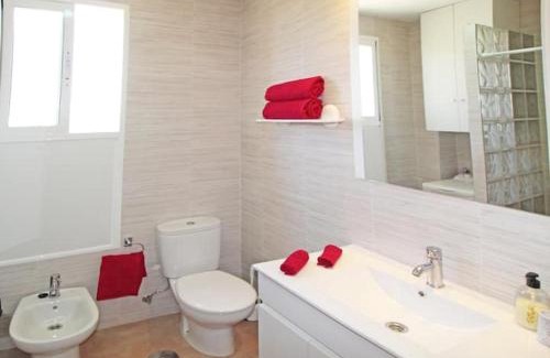 Coveta Fuma Apartamento | Ático en la playa de Muchavista de El Campello con vistas espectaculares a playa San Juan
