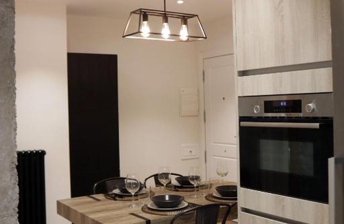 Centro Apartamento | Ático Industrial Céntrico, Reformado, Air-Acond, WiFi
