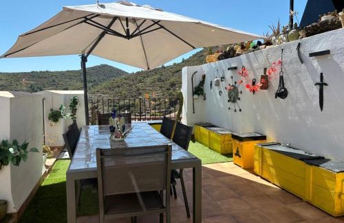 Chovar Apartamento | ÁTICO RURAL "EL COLMENAR" para parejas, amigos o familia a la montaña