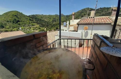 Chovar Apartamento | ÁTICO RURAL "EL COLMENAR" para parejas, amigos o familia a la montaña
