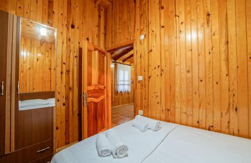 Datca City Center Hotel | ÇUHADAR AHŞAP EVLERİ