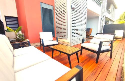 La Saline Les Bains Apartamento | Éclat du Lagon ! Appart T3 avec Piscine, Terrasse et Vue Mer à Saint-Gilles Les Bains, Proche des Plages