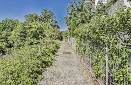 Sceaux Casa | Élégante Maison en Duplex à Deux pas de Paris
