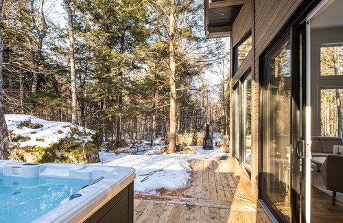 Lac Superieur Village Casa | Éléments Essentiels (Terre)