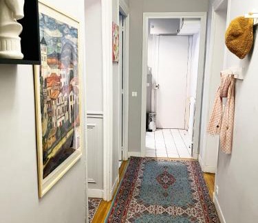 Champs-Elysees Apartamento | Élysées Charm