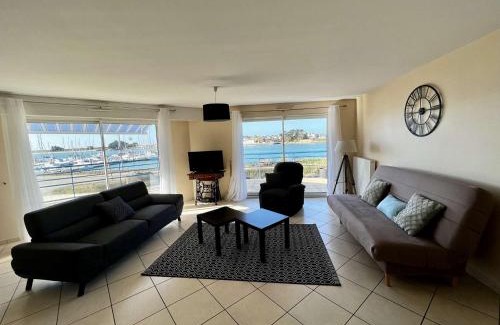 Etel Apartamento | Étel - Appart 3P - 104m² - Terrasse, Wifi, Parking proche plage et port - FR-1-479-98