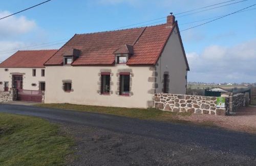 Beaune-d'Allier Casa | Évasion en pleine nature, confort moderne, climatisation, parking, WiFi - FR-1-489-554