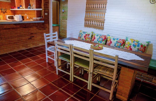 Praia de Barequecaba Chalet De Esquí | Ótima casa c Wi-Fi 8 min da praia Barequeçaba/SP