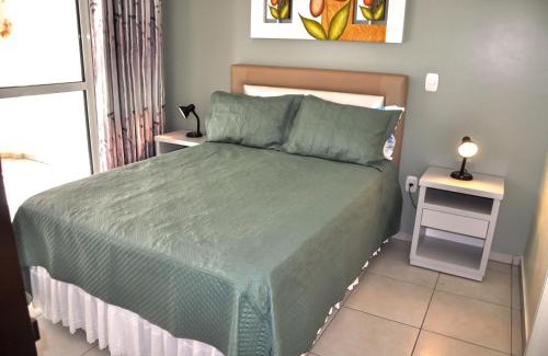Capao da Canoa Apartamento | Ótima Localização! Apartamento De Frente No Centro De Capão Da Canoa
