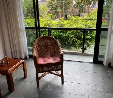 Jardim Sao Miguel Apartamento | Ótimo apartamento na Praia da Enseada!