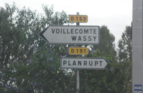 Voillecomte Casa | ô bout d'la Motte