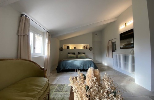 Uzes Cama Y Desayuno | Ô Mas de Mèze