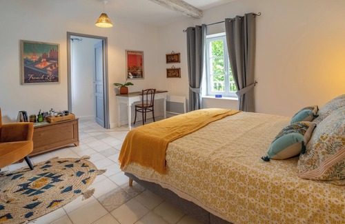 Ouveillan Cama Y Desayuno | ÔVILLAGE
