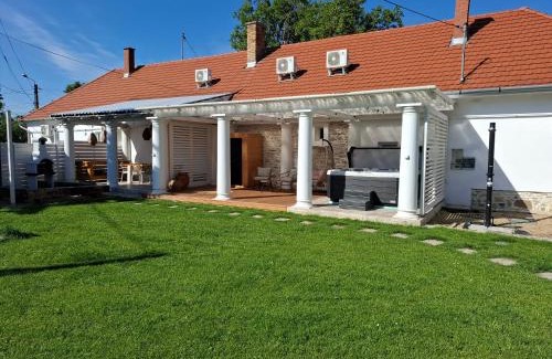 Bogacs Casa | Öreg Malom Apartmanház
