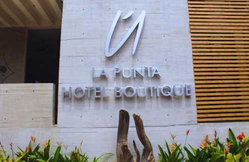Brisas de Zicatela Hotel | ÚNICO LA PUNTA HOTEL BOUTIQUE Beach club