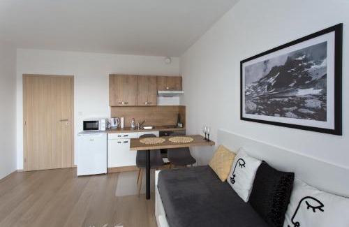Poprad Apartamento | Útulný byt s výhľadom na Tatry