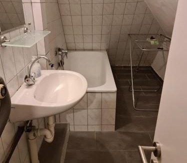 Simtshausen Apartamento | Übernachtung in Dodenau ideal für Monteure und Geschäftsreisende