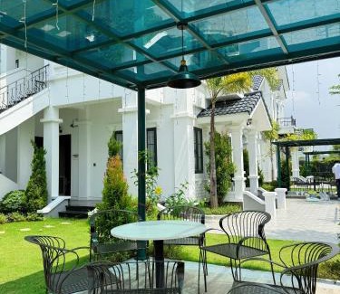 Thanh Thuy Complejo | Đế Liên 04 Villa- Vườn Vua Resort Phú Thọ