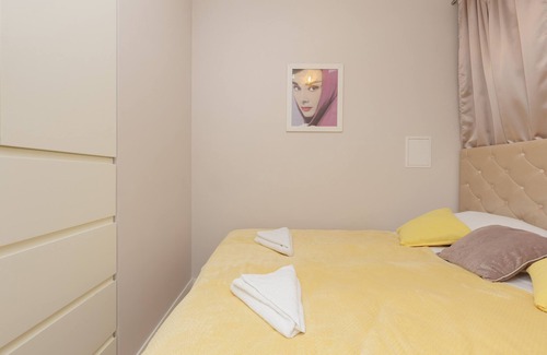 Baluty Apartamento | Łodź One Bedroom & Balcony by Renters