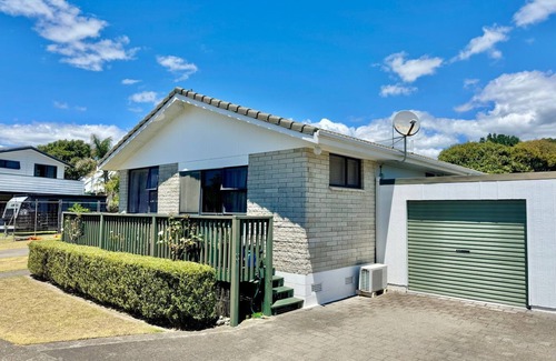 Ohope Casa | Ōhope Beach 3 Bedroom Holiday House