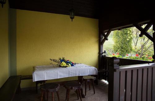 Tokarnia Casa | Śmietanówka Agroturystyka