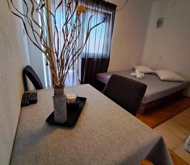 Drasnice Apartamento | Šerbo 1