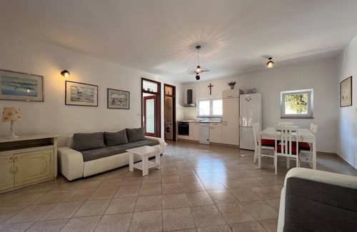 Simuni Apartamento | Šimuni holiday home beachfront