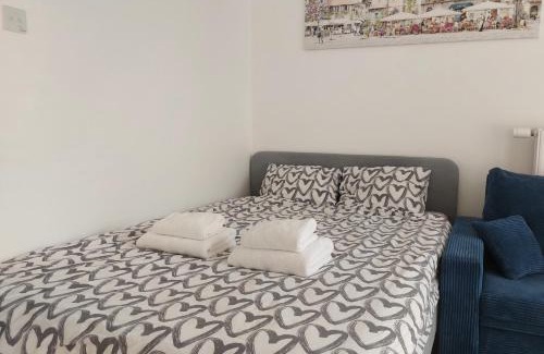 Bialoleka Apartamento | Życzliwy Apartament z garażem