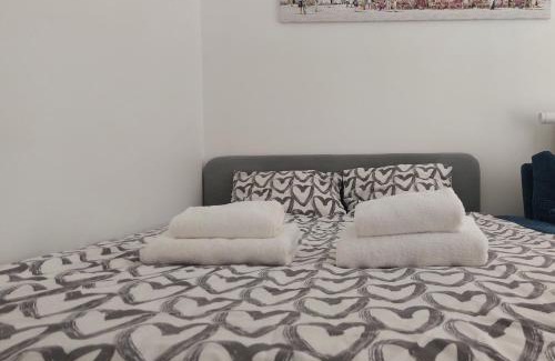 Bialoleka Apartamento | Życzliwy Apartament z garażem