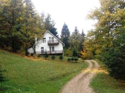 Sucevita Complejo | Șoaptele pădurii & Căsuța din pădure
