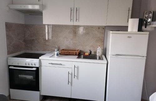 Katsikas Apartamento | Αυτόνομο Στούντιο με αυλή
