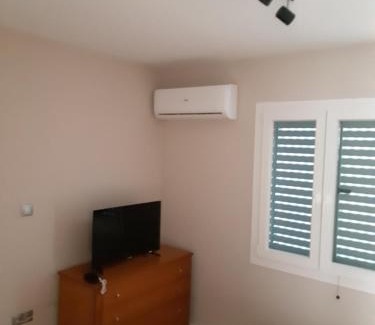 Elation Apartamento | Α Peaceful Nest