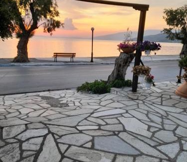 Efkarpia Apartamento | Γοργονα