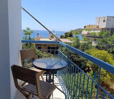 Agia Marina Apartamento | Διαμέρισμα 3 ΣΤΗΝ ΑΓΙΑ ΜΑΡΙΝΑ