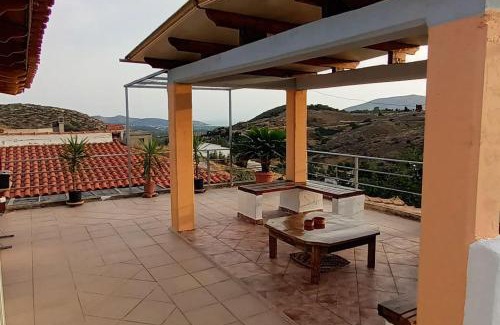 Lavreotiki Apartamento | Εξοχική Κατοικία με θέα θάλασα 35 τμ