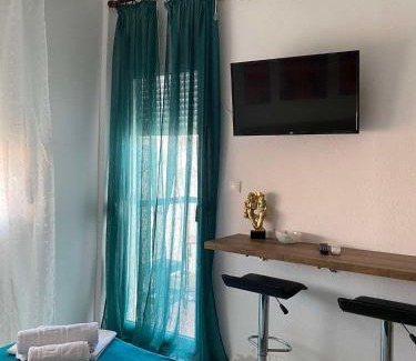 Flogita Apartamento | Ιόλη