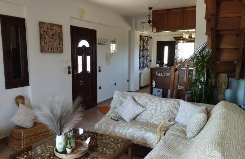 Aigio Casa | κτήμα ΝΟΣΤΟΣ