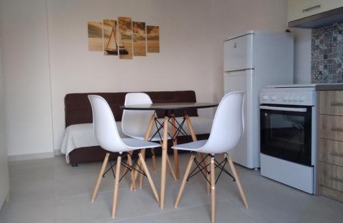 Karvelas Apartamento | Κamares View (Αύρα)