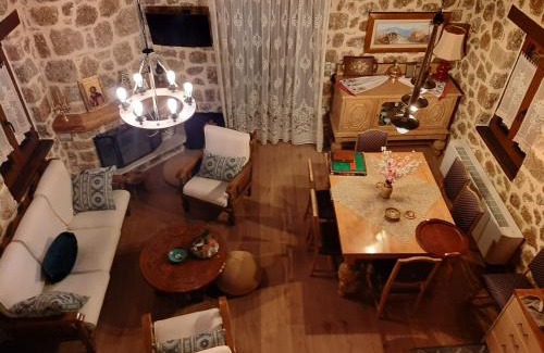 Ano Trikala Casa | Νόστος