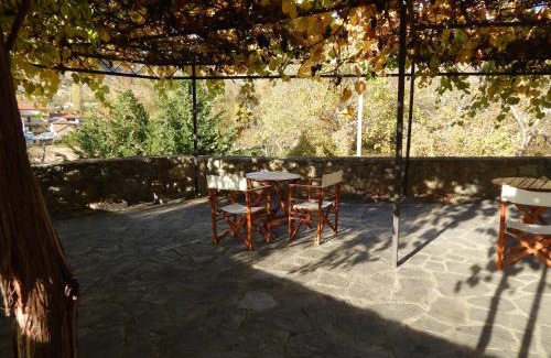 Laimos Casa | Ξενώνας Αριάδνη - Guesthouse Ariadni