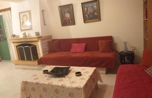 Mantoudi-Limni-Agia Anna Apartamento | Ομορφή κατοικία σε γραφικό χωριό δίπλα στη Λίμνη Ευβοίας